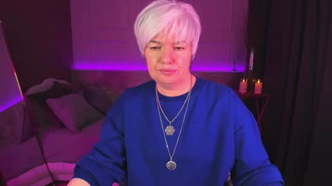 Snapshot of carmensoft chatting on December 25, 2024, 8:28 pm Carmen online show from December 25, 2024, 8:28 pm