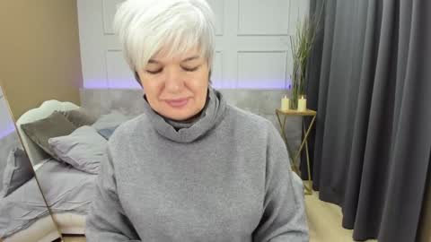 Snapshot of carmensoft chatting on December 28, 2024, 8:25 pm Carmen online show from December 28, 2024, 8:25 pm