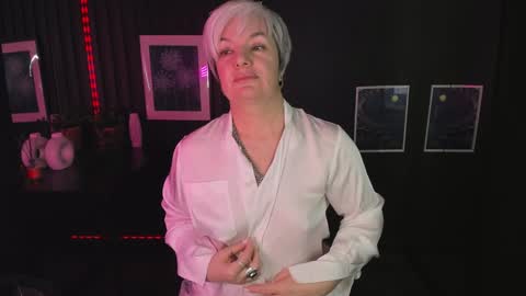 Snapshot of carmensoft chatting on January 3, 2025, 11:44 pm Carmen online show from January 3, 2025, 11:44 pm