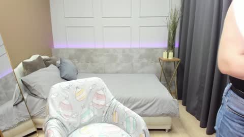 Snapshot of carmensoft chatting on January 10, 2025, 8:59 pm Carmen online show from January 10, 2025, 8:59 pm