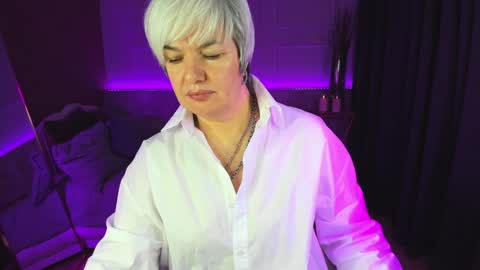 Snapshot of carmensoft chatting on January 12, 2025, 3:17 am Carmen online show from January 12, 2025, 3:17 am