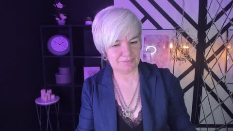 Snapshot of carmensoft chatting on January 18, 2025, 9:55 pm Carmen online show from January 18, 2025, 9:55 pm