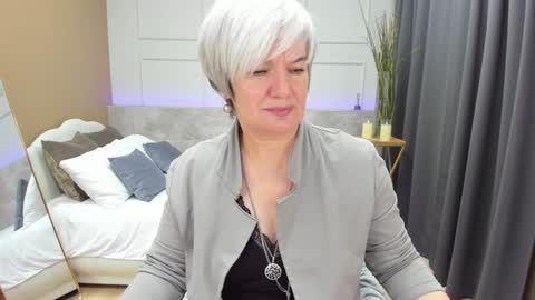 Snapshot of carmensoft chatting on January 25, 2025, 1:10 am Carmen online show from January 25, 2025, 1:10 am