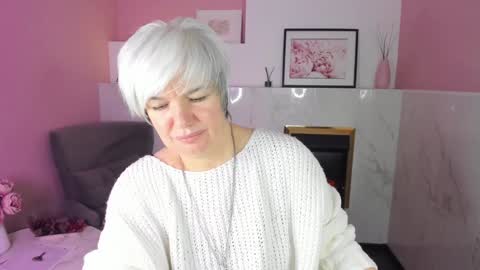 Snapshot of carmensoft chatting on January 29, 2025, 3:33 am Carmen online show from January 29, 2025, 3:33 am