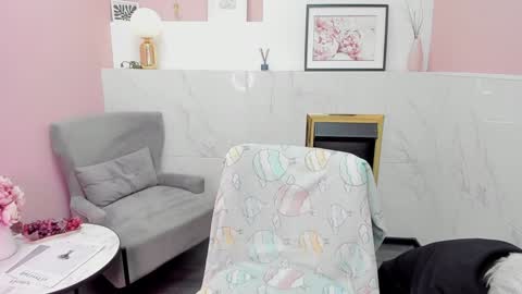 Snapshot of carmensoft chatting on January 29, 2025, 8:25 pm Carmen online show from January 29, 2025, 8:25 pm