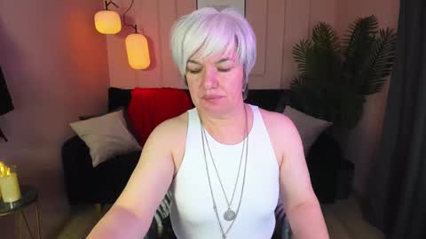 Snapshot of carmensoft chatting on February 10, 2025, 2:30 am Carmen online show from February 10, 2025, 2:30 am