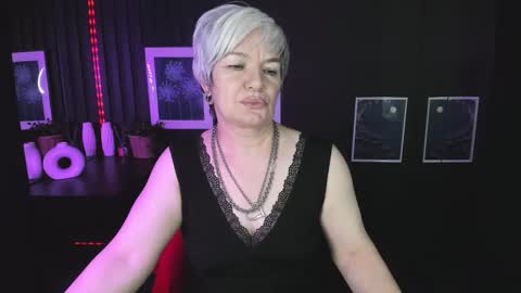 Snapshot of carmensoft chatting on February 16, 2025, 3:26 am Carmen online show from February 16, 2025, 3:26 am