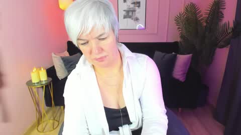 Snapshot of carmensoft chatting on February 19, 2025, 2:12 am Carmen online show from February 19, 2025, 2:12 am