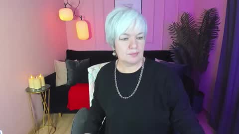 Snapshot of carmensoft chatting on February 21, 2025, 9:00 pm Carmen online show from February 21, 2025, 9:00 pm