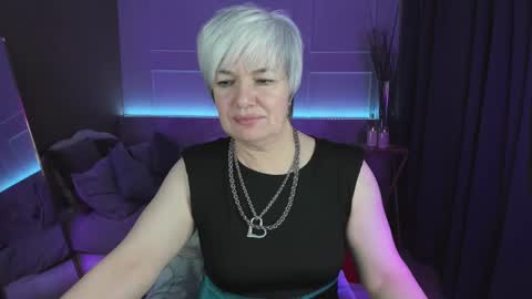 Snapshot of carmensoft chatting on February 23, 2025, 11:47 pm Carmen online show from February 23, 2025, 11:47 pm