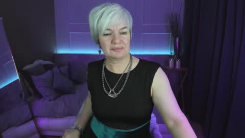 Snapshot of carmensoft chatting on February 24, 2025, 2:51 am Carmen online show from February 24, 2025, 2:51 am