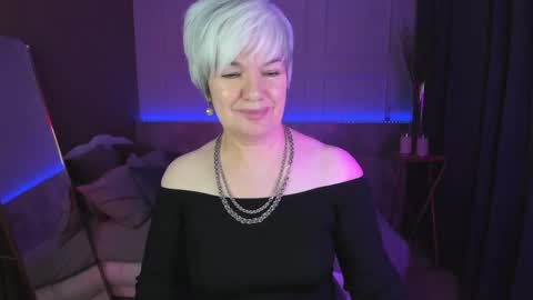 Snapshot of carmensoft chatting on February 26, 2025, 8:54 pm Carmen online show from February 26, 2025, 8:54 pm