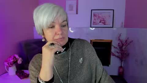 Snapshot of carmensoft chatting on October 6, 2025, 9:12 pm Carmen online show from October 6, 2025, 9:12 pm