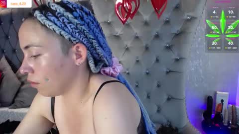 Snapshot of caro_fisher chatting on February 13, 2026, 1:29 pm Caro Fisher online show from February 13, 2026, 1:29 pm