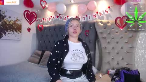 Snapshot of caro_fisher chatting on February 14, 2026, 10:45 am Caro Fisher online show from February 14, 2026, 10:45 am