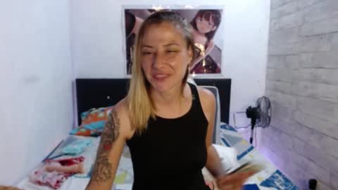 Caro milf  online show from February 26, 2025, 4:14 am