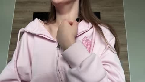 Lisa online show from March 5, 2026, 8:10 am