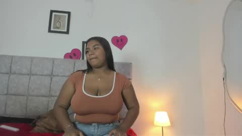 carolina_smith72 online show from March 31, 2026, 4:40 pm