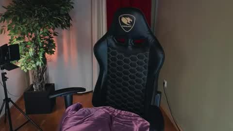 Mira online show from September 16, 2025, 5:19 am