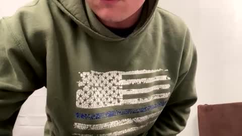 Snapshot of carolinaboy01 chatting on January 21, 2025, 3:48 am carolinaboy01 online show from January 21, 2025, 3:48 am