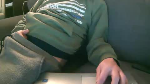 Snapshot of carolinaboy01 chatting on January 25, 2025, 11:43 pm carolinaboy01 online show from January 25, 2025, 11:43 pm