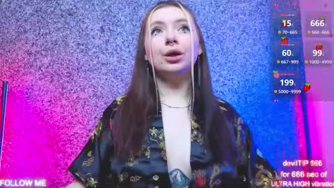 Snapshot of carolinareaperr chatting on October 18, 2025, 10:49 am Ask me better xx online show from October 18, 2025, 10:49 am