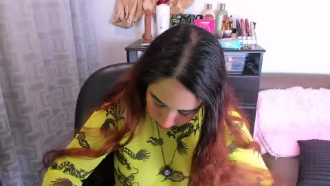 carolina online show from April 17, 2026, 11:19 pm