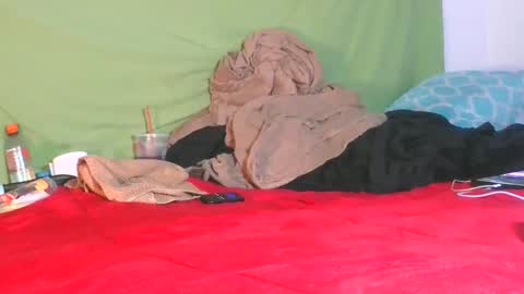 Snapshot of carolinayungin96 chatting on September 17, 2025, 7:04 pm carolinayungin96 online show from September 17, 2025, 7:04 pm