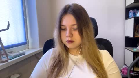 carolindueno online show from February 27, 2026, 7:41 am