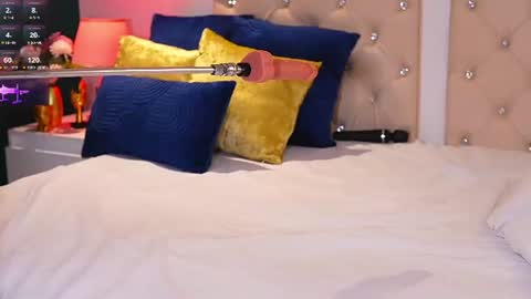 Snapshot of caroline_adams_ chatting on June 22, 2026, 10:29 pm GMT-5 1600-2230 online show from June 22, 2026, 10:29 pm