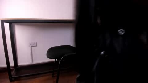  Caroline  online show from March 21, 2026, 11:37 am