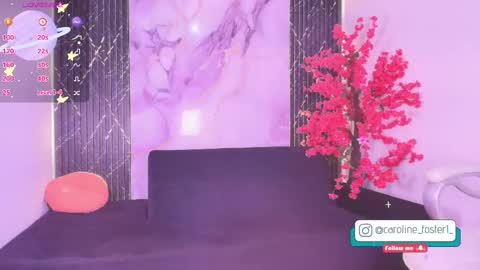 caroline_foster1 online show from November 21, 2025, 12:04 pm