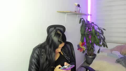 Snapshot of caroline_rodriguez_9 chatting on September 30, 2025, 3:33 am caroline_rodriguez_9 online show from September 30, 2025, 3:33 am