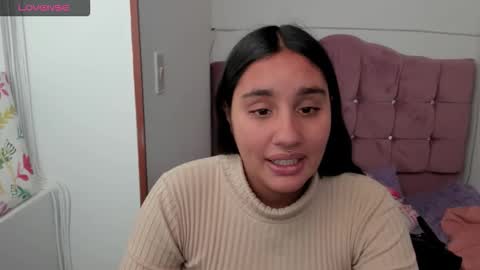 Snapshot of caroline_rodriguez_9 chatting on November 13, 2025, 7:13 pm caroline_rodriguez_9 online show from November 13, 2025, 7:13 pm