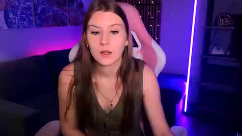 Snapshot of carolinedesire chatting on March 14, 2026, 7:58 am Caroline online show from March 14, 2026, 7:58 am