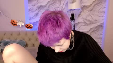 CarolineRichter online show from October 24, 2025, 3:14 am