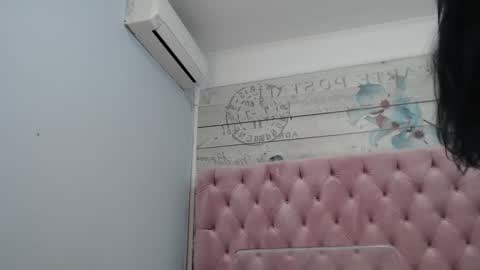 CarollaOxy online show from January 23, 2025, 8:15 am