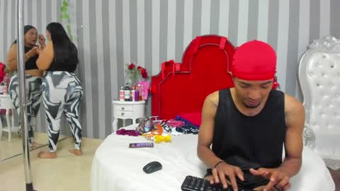 caroyandy online show from March 30, 2026, 12:50 pm