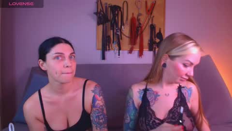 Snapshot of carrie_moonshine chatting on February 15, 2026, 6:26 pm Carrie online show from February 15, 2026, 6:26 pm