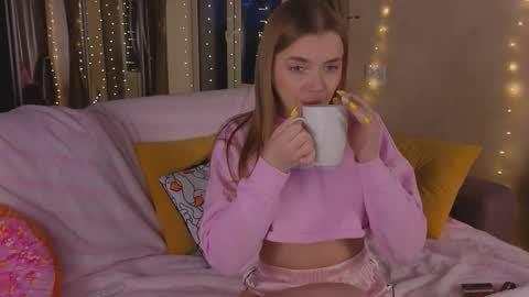 carriebradshawww online show from March 19, 2026, 4:33 pm