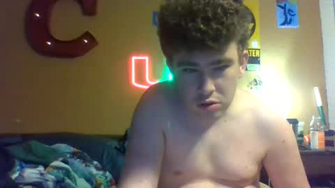 Snapshot of carsonlueders8775 chatting on October 25, 2025, 1:02 am carsonlueders8775 online show from October 25, 2025, 1:02 am