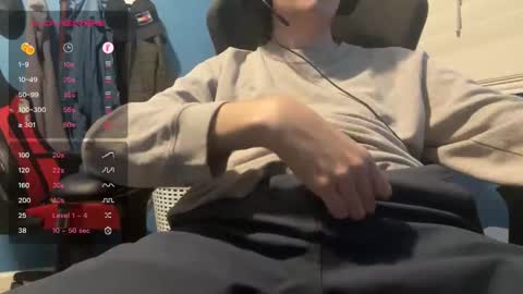 Snapshot of carter10101000 chatting on January 9, 2025, 5:55 am carter10101000 online show from January 9, 2025, 5:55 am