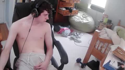 Snapshot of cartermcberran chatting on April 15, 2026, 9:37 pm cartermcberran online show from April 15, 2026, 9:37 pm