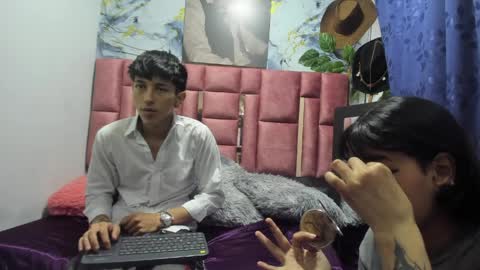Snapshot of cartyxx chatting on April 8, 2026, 12:27 pm cartyxx online show from April 8, 2026, 12:27 pm