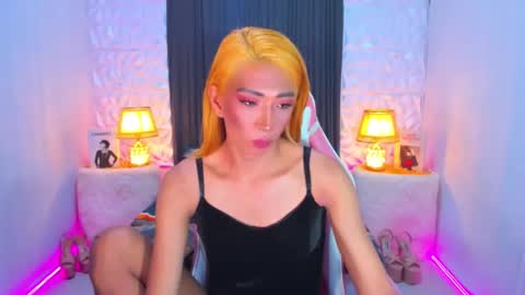 Snapshot of casandrawilson chatting on February 13, 2025, 6:38 pm casandrawilson online show from February 13, 2025, 6:38 pm