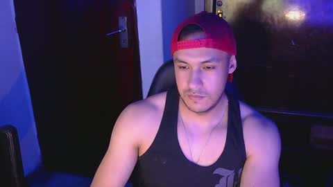 Snapshot of casas_oom chatting on December 5, 2024, 7:16 am online show from December 5, 2024, 7:16 am