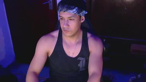 Snapshot of casas_oom chatting on March 8, 2025, 7:49 am online show from March 8, 2025, 7:49 am