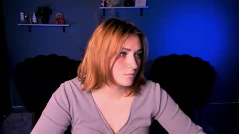 casey_meow_ online show from October 20, 2025, 8:48 am