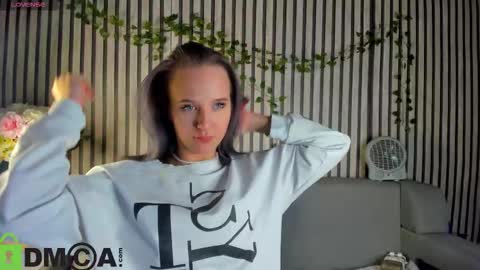 Casey sweeet online show from November 12, 2025, 10:26 am