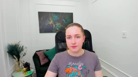 Snapshot of caseyterini chatting on April 19, 2026, 4:12 am Casey online show from April 19, 2026, 4:12 am